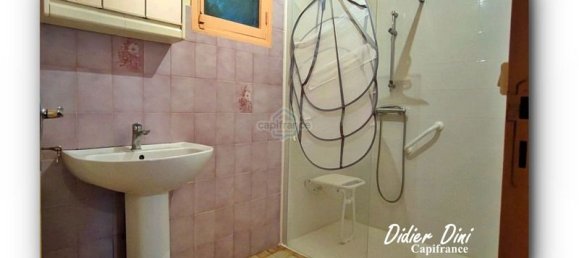 3 Schlafzimmer Haus in Reuilly, France, Nr. 235603 13