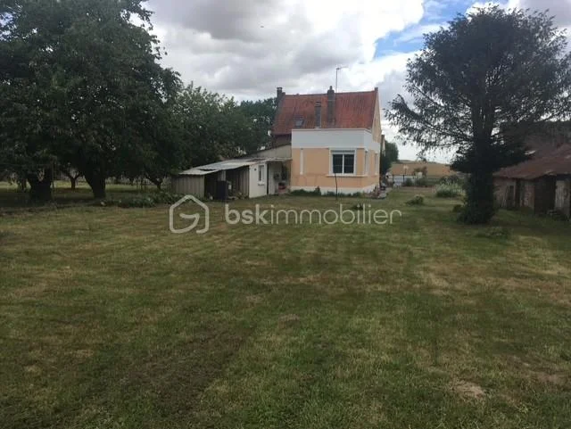 5 bedrooms House in Mondescourt, France No. 317040