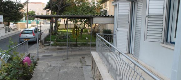 4 bedrooms Villa in Nicosia, Cyprus No. 25086 4