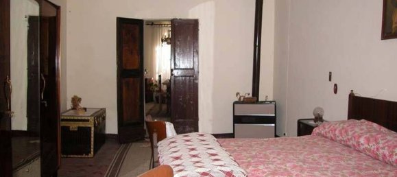 5غرفة شقة في Comunanza, Italy رقم 128973 2