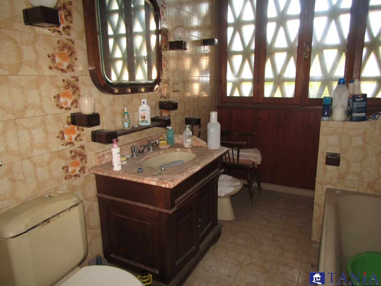 3 bedrooms Apartment in Carrara, Italy No. 27312