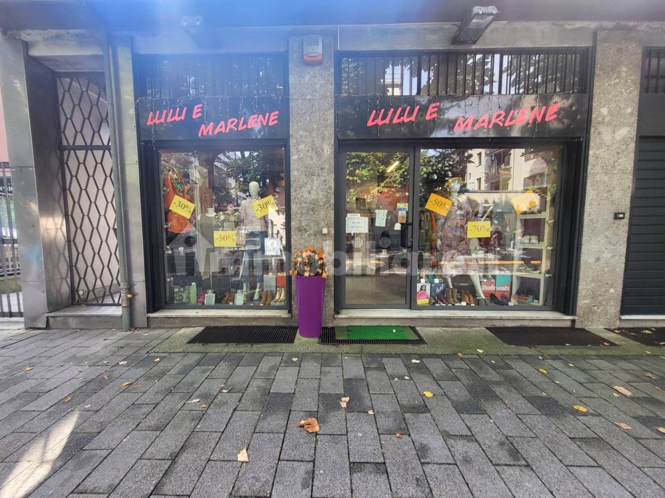 1-Zimmer Gewerbliche Immobilie in Cusano Milanino, Italy, Nr. 175773