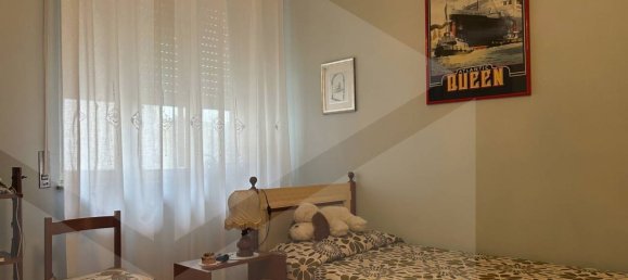 6-salle Appartement à Vicenza, Italy No. 22358 20