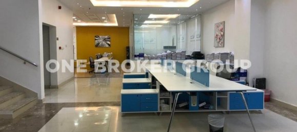 Вилла с 2 спальнями в Умм-Сукейм, ОАЭ № 243 4