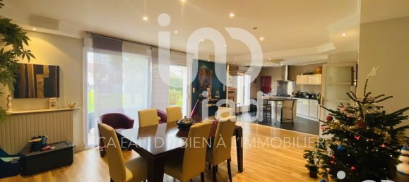 Дом с 6 спальнями в Карвен, Франция № 46677 3