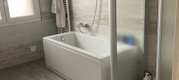 5 rooms Apartment in Modena, Italy No. 97503 9