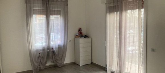 5 rooms Apartment in Modena, Italy No. 97503 10