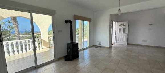 3 bedrooms House in Pegeia, Cyprus No. 6907 5