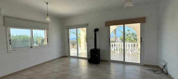 3 bedrooms House in Pegeia, Cyprus No. 6907 6