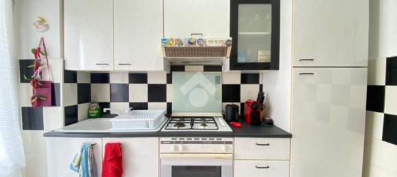 1 bedroom Apartment in Monte Marenzo, Italy No. 329562 5