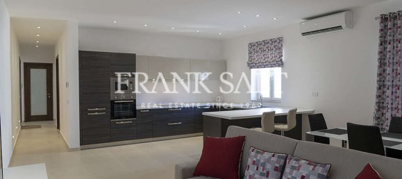 2 bedrooms Apartment in Sliema, Malta No. 4140 2