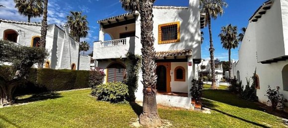 3 bedrooms Villa in Alicante, Spain No. 176511 18