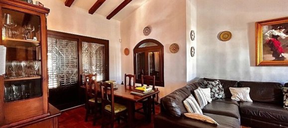 3 bedrooms Villa in Alicante, Spain No. 176511 5