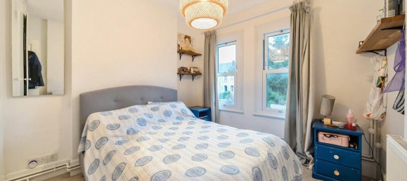 1 bedroom Apartment in London, United Kingdom No. 7824 8