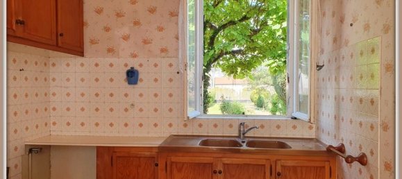 Дом с 2 спальнями в Труа, Франция № 42951 5