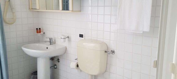 1 bedroom Apartment in Viareggio, Italy No. 42905 2