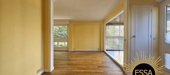 4 bedrooms Apartment in Yvelines, France No. 327227 8