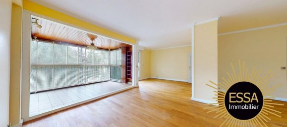 4 bedrooms Apartment in Yvelines, France No. 327227 2