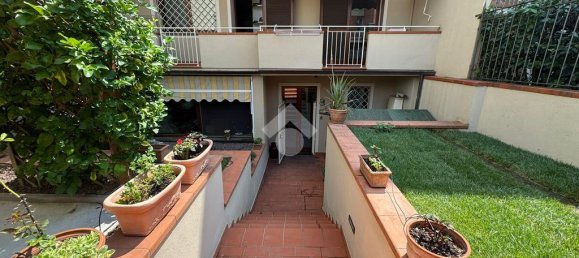 2 Schlafzimmer Villa in Montecatini Terme, Italy, Nr. 309891 2