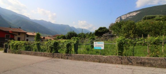 987m² Land in Brentino Belluno, Italy No. 153483 2