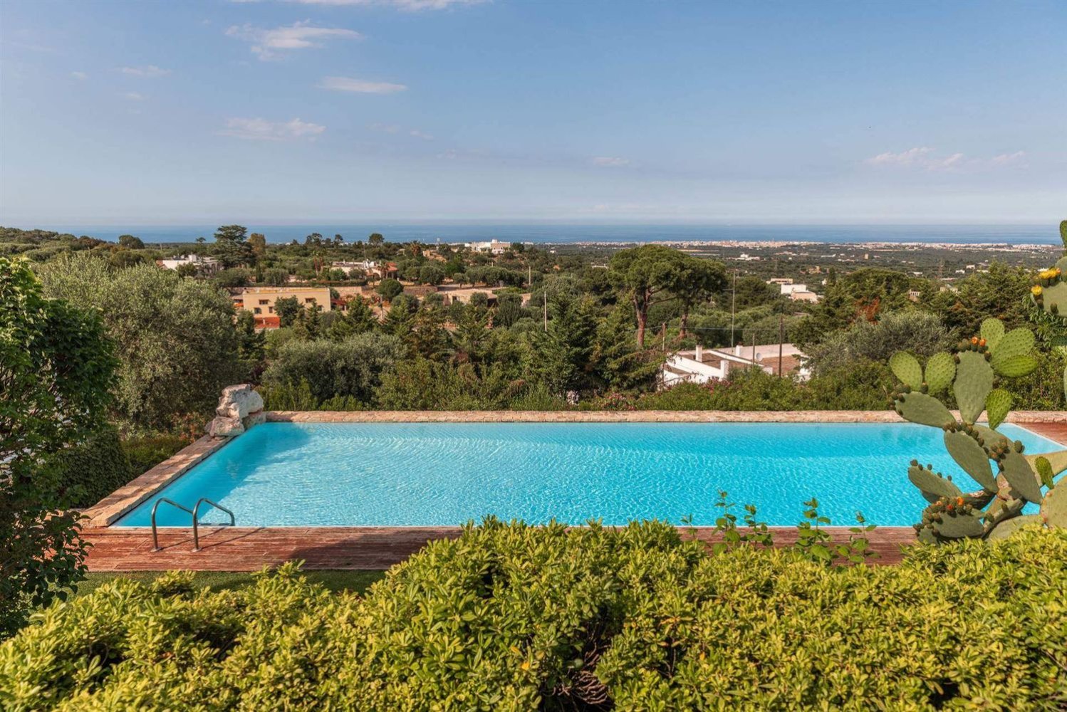 12 rooms Villa in Monopoli, Italy No. 59736