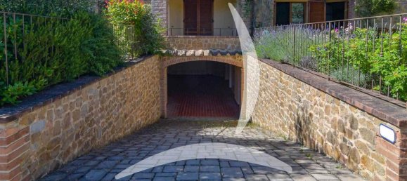 2 bedrooms Apartment in Pienza, Italy No. 1529 6