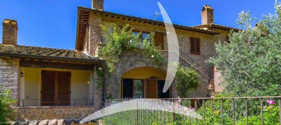 2 bedrooms Apartment in Pienza, Italy No. 1529 5