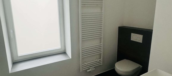 Квартира с 2 спальнями в Франкфурт на Майне, Германия № 32508 3