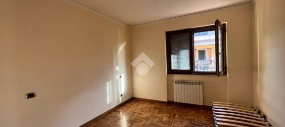 3 bedrooms House in Frosinone, Italy No. 155104 9