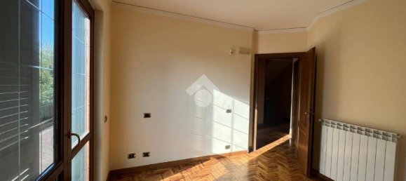 3 bedrooms House in Frosinone, Italy No. 155104 7