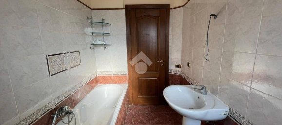 3 bedrooms House in Frosinone, Italy No. 155104 13