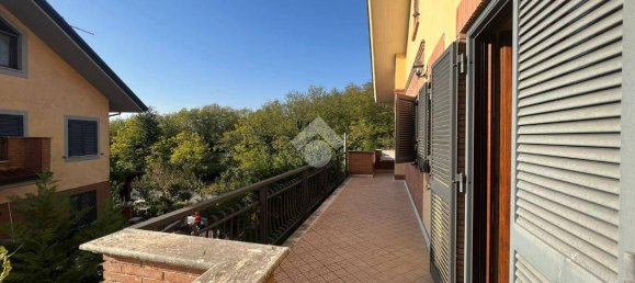 3 bedrooms House in Frosinone, Italy No. 155104 18