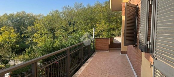 3 bedrooms House in Frosinone, Italy No. 155104 21