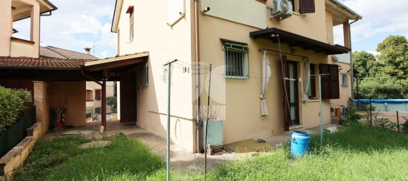 Дом с 6 спальнями в Порто Мантовано, Италия № 378523 42