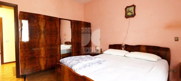 Дом с 6 спальнями в Порто Мантовано, Италия № 378523 14