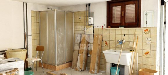 Дом с 6 спальнями в Порто Мантовано, Италия № 378523 39