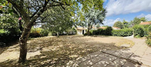 3 Schlafzimmer Haus in Montaigu-Vendee, France, Nr. 357854 14