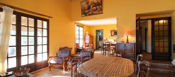 4 bedrooms Villa in Revest-du-Bion, France No. 202404 8