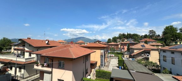 3 rooms Apartment in Curno, Italy No. 226763 3