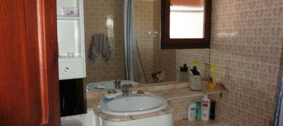 4 غرف نوم منزل في Chartered Community of Navarre, Spain رقم 37275 41