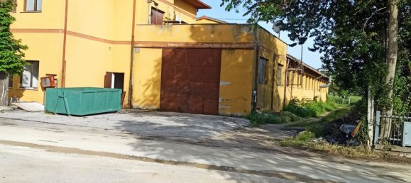 2260m² Warehouse in Colli al Metauro, Italy No. 293313 9