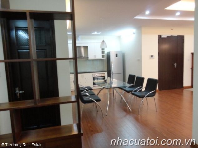 Apartamento de 2 dormitorios en Tay Ho, Vietnam No. 6428