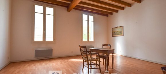 Edificio de 3 dormitorios en Gemozac, France No. 277482 11