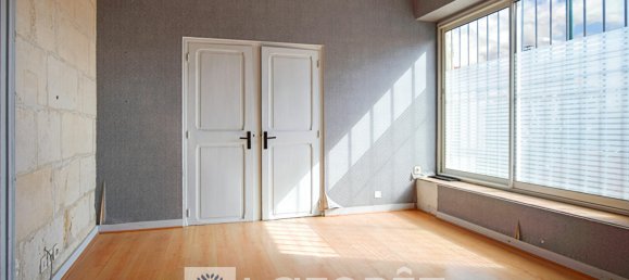 Edificio de 3 dormitorios en Gemozac, France No. 277482 10