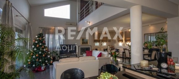 Недвижимость с 4 спальнями в Волос, Греция № 288 11