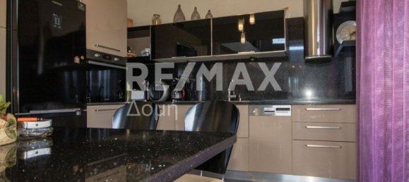 Недвижимость с 4 спальнями в Волос, Греция № 288 8