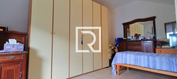 4 bedrooms Villa in Ravenna, Italy No. 75595 11