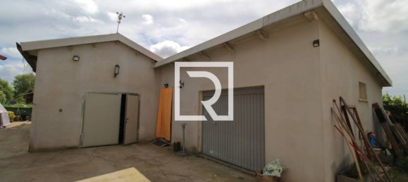 4 bedrooms Villa in Ravenna, Italy No. 75595 20