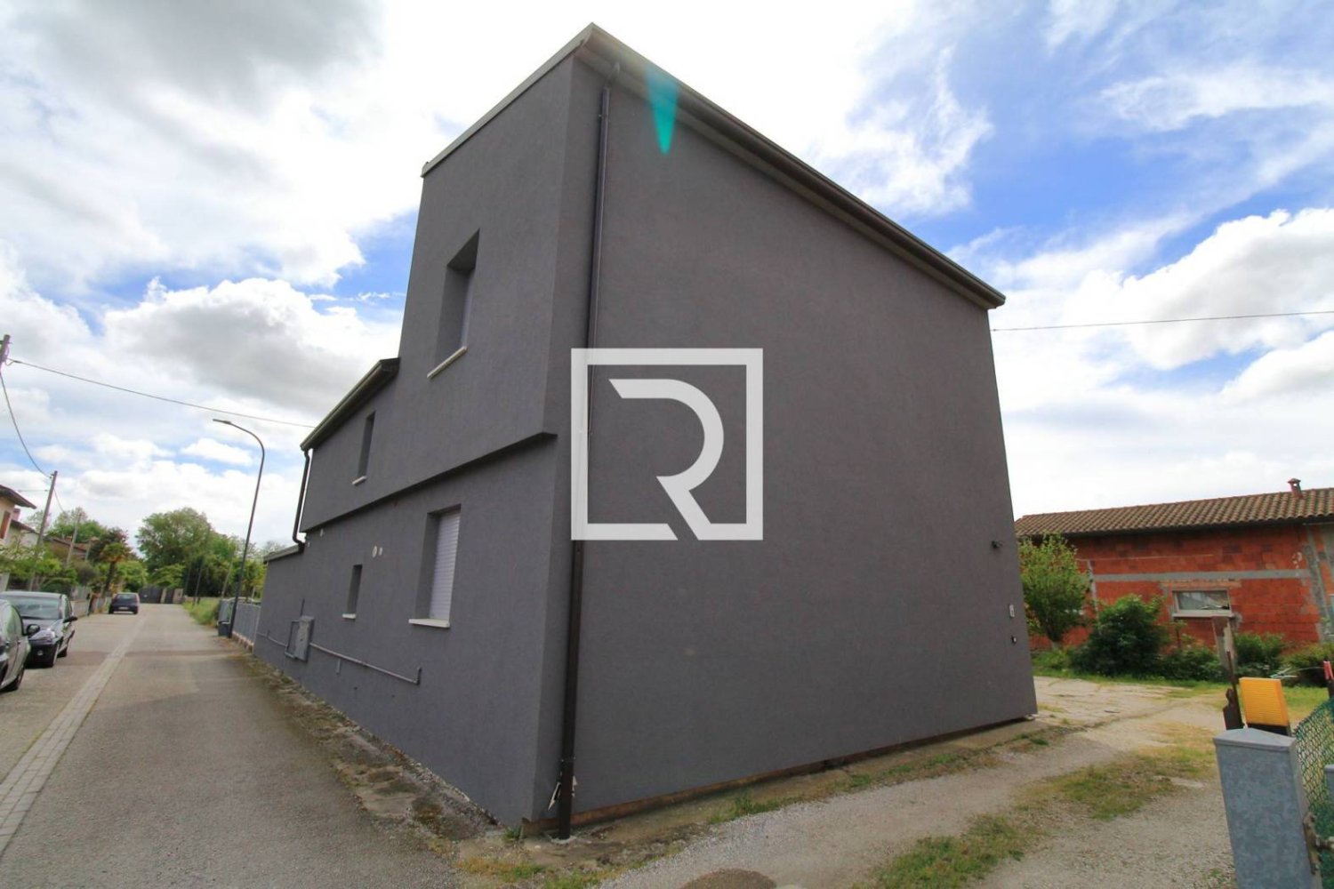 4 bedrooms Villa in Ravenna, Italy No. 75595