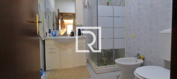 4 bedrooms Villa in Ravenna, Italy No. 75595 17